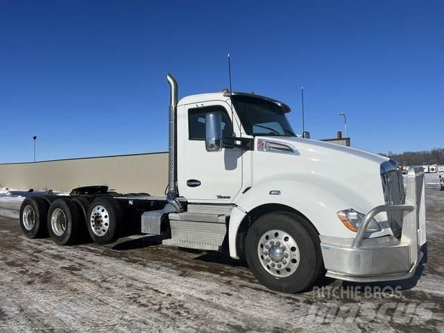 Kenworth T680 Muut autot