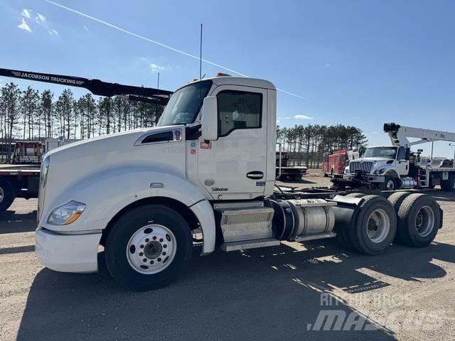 Kenworth T680 Muut autot