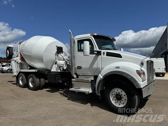 Kenworth T880 Muut autot