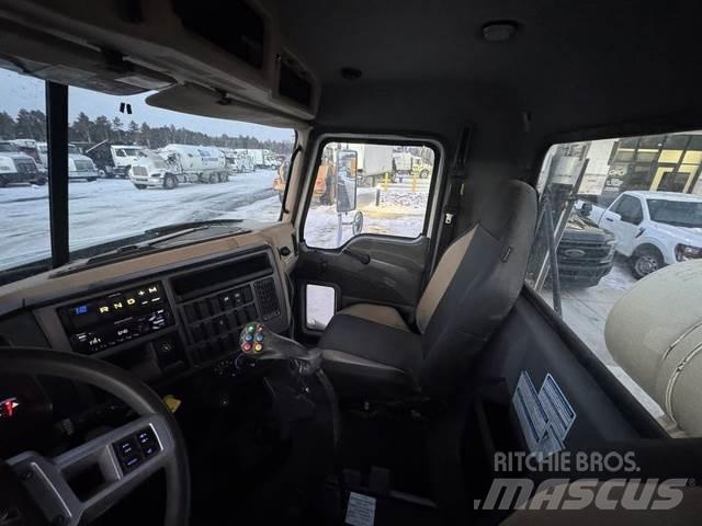 Mack GRANITE Muut autot