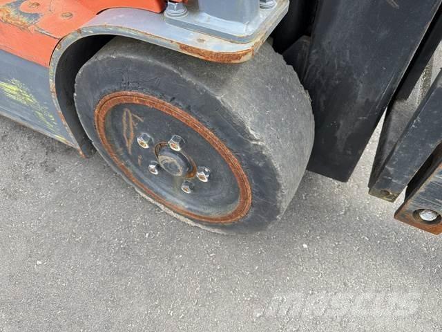 Toyota 7FBEU18 Muut koneet