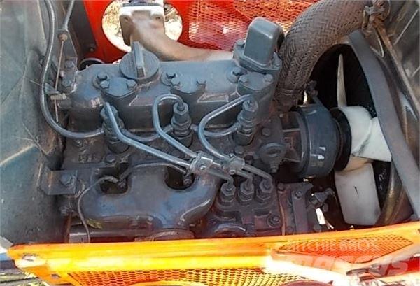 Kubota 6001 di '04 Traktorit