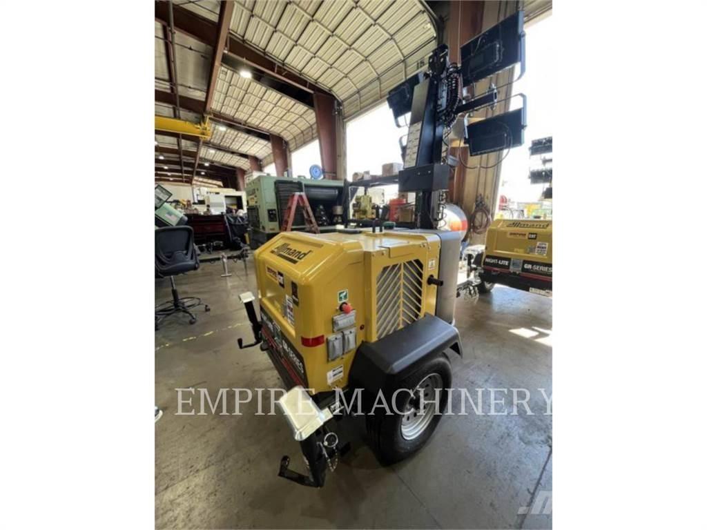 Allmand LT-NLGRLC Valopylväät