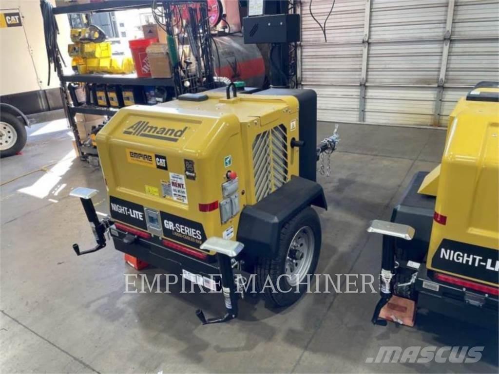 Allmand LT-NLGRLC Valopylväät