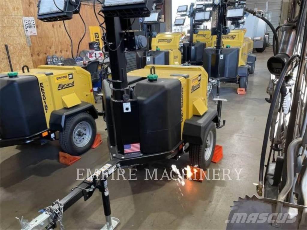 Allmand LT-NLGRLC Valopylväät