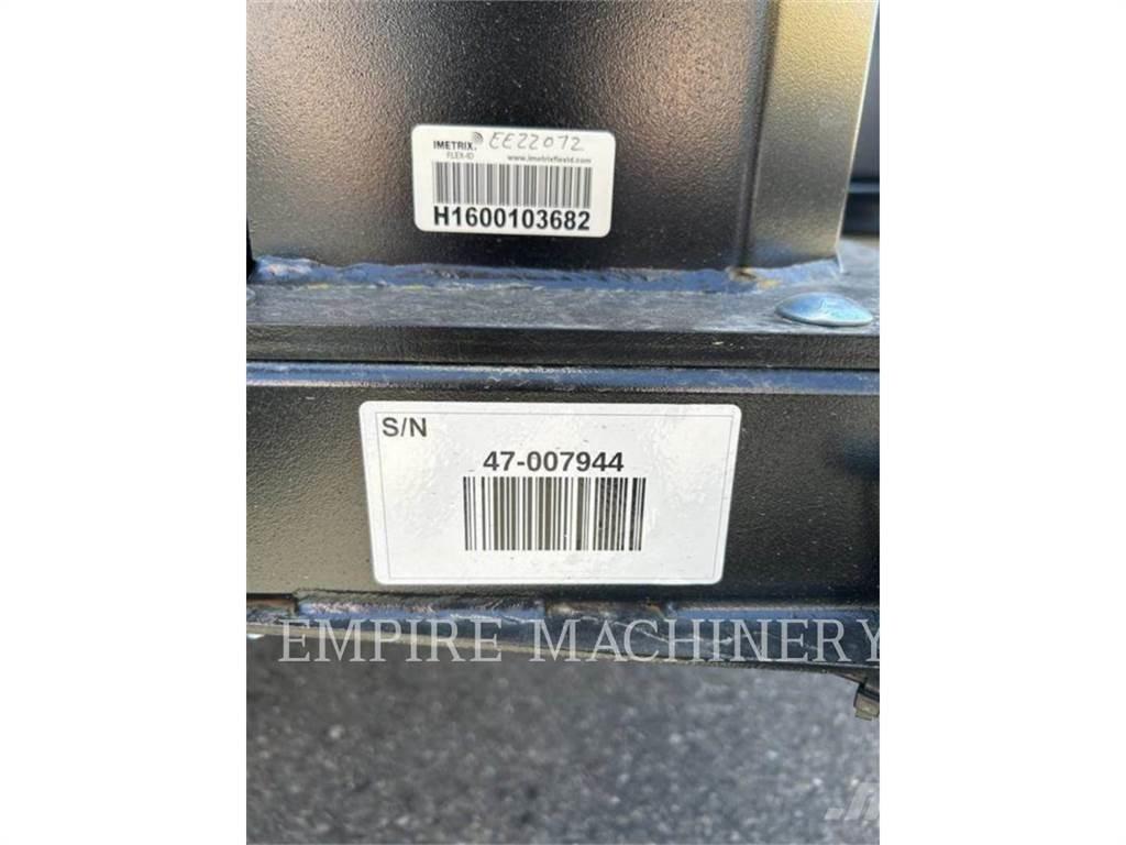 Allmand LT-NLGRLC Valopylväät