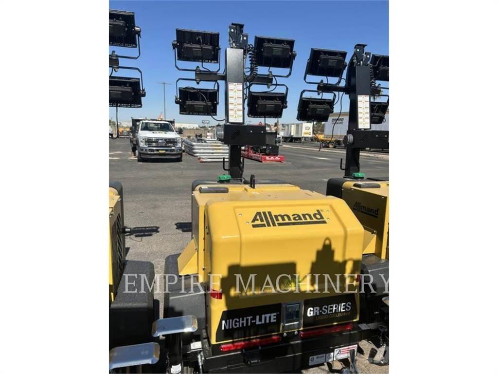 Allmand LT-NLGRLC Valopylväät