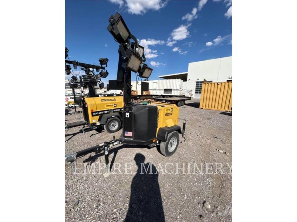 Allmand LT-NLGRLC Valopylväät