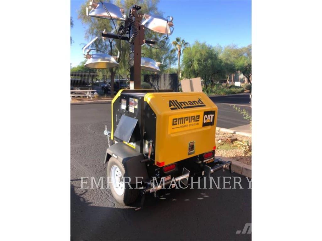 Allmand LT-NLV Valopylväät