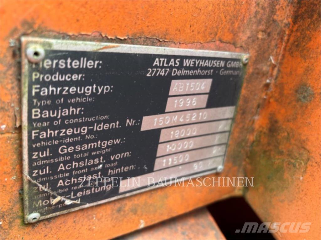 Atlas 1504 Pyöräkaivukoneet
