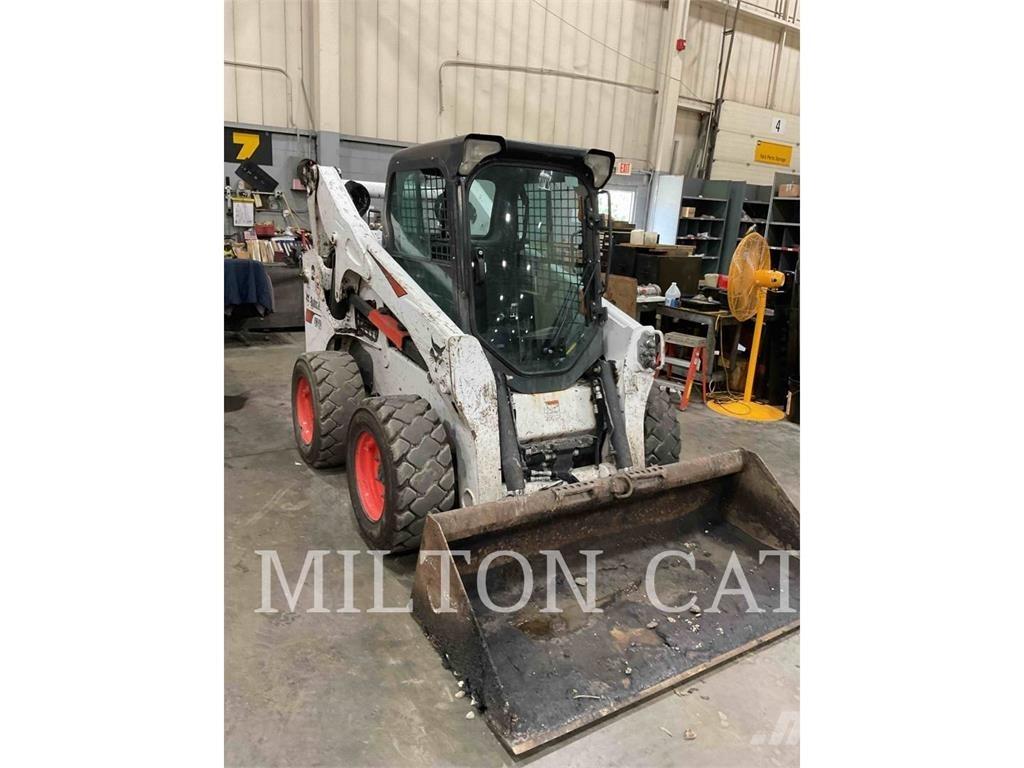 Bobcat S740 Liukuohjatut kuormaajat