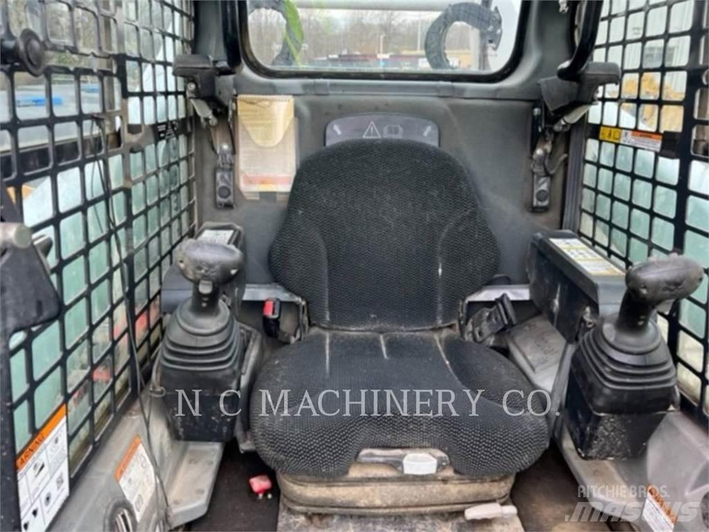 Bobcat T870 Liukuohjatut kuormaajat