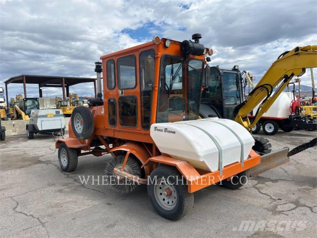 Broce BROOM 4 Lakaisukoneet