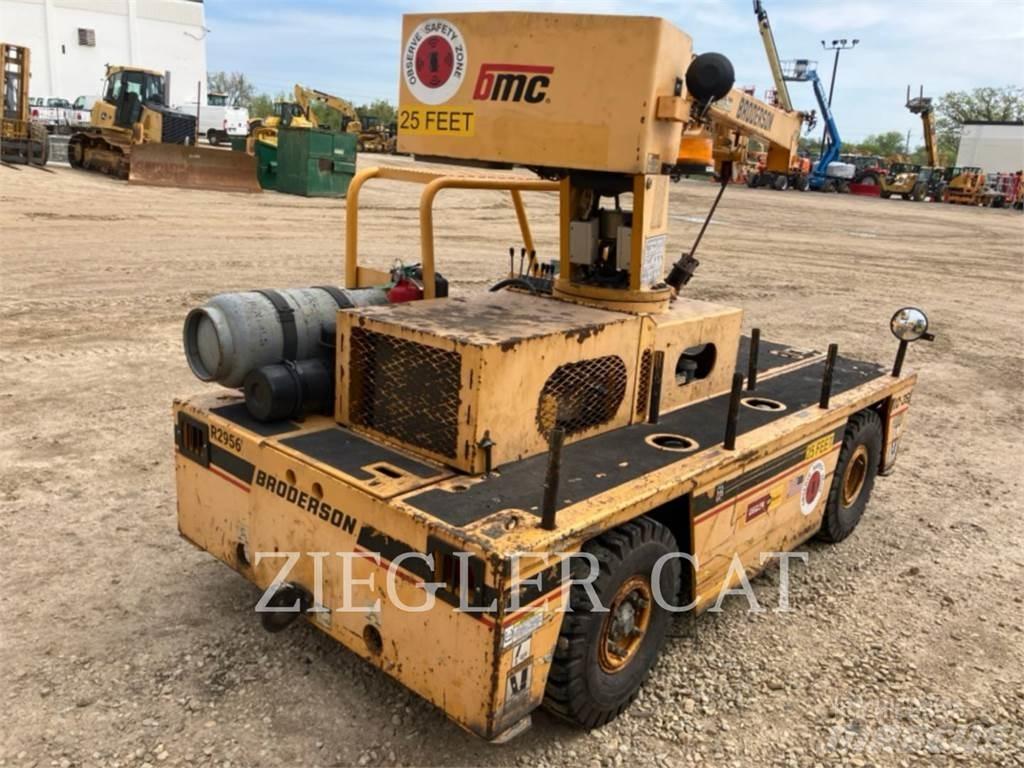 Broderson IC352F Mobiilinosturit