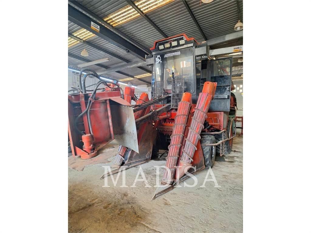 CASE A7000 Harvesterit