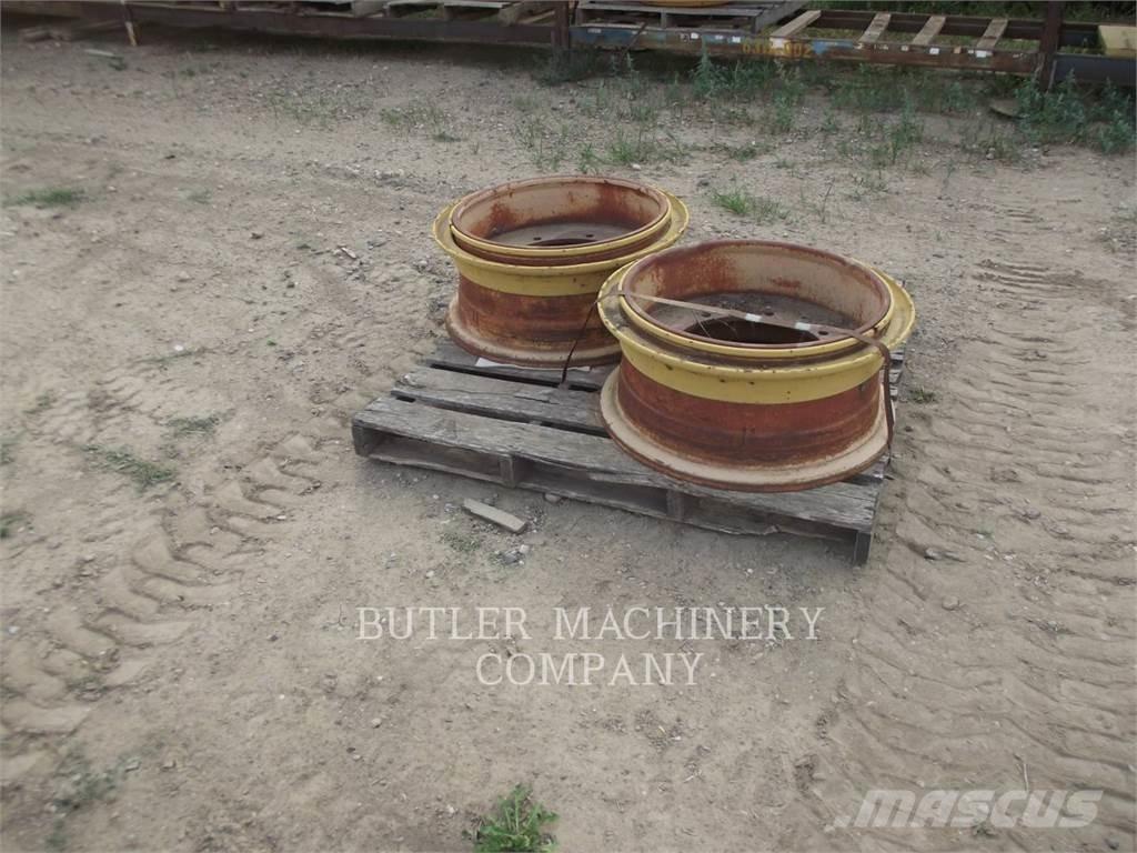 CAT 10.00X24 RIMS (2) Renkaat ja vanteet