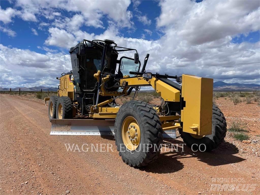 CAT 120 Tiehöylät