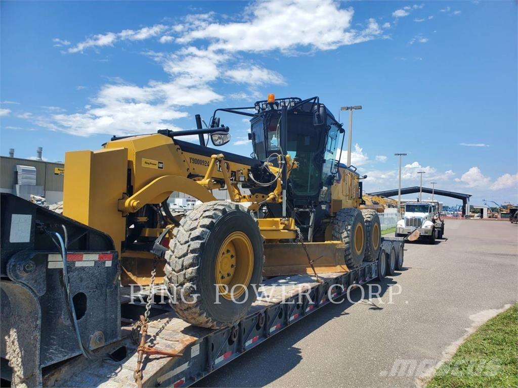 CAT 120 AWD CS Tiehöylät