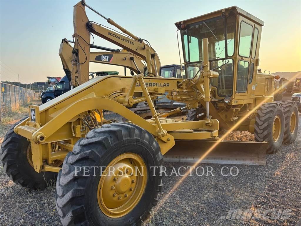 CAT 120G Tiehöylät