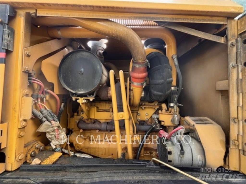 CAT 120H Tiehöylät