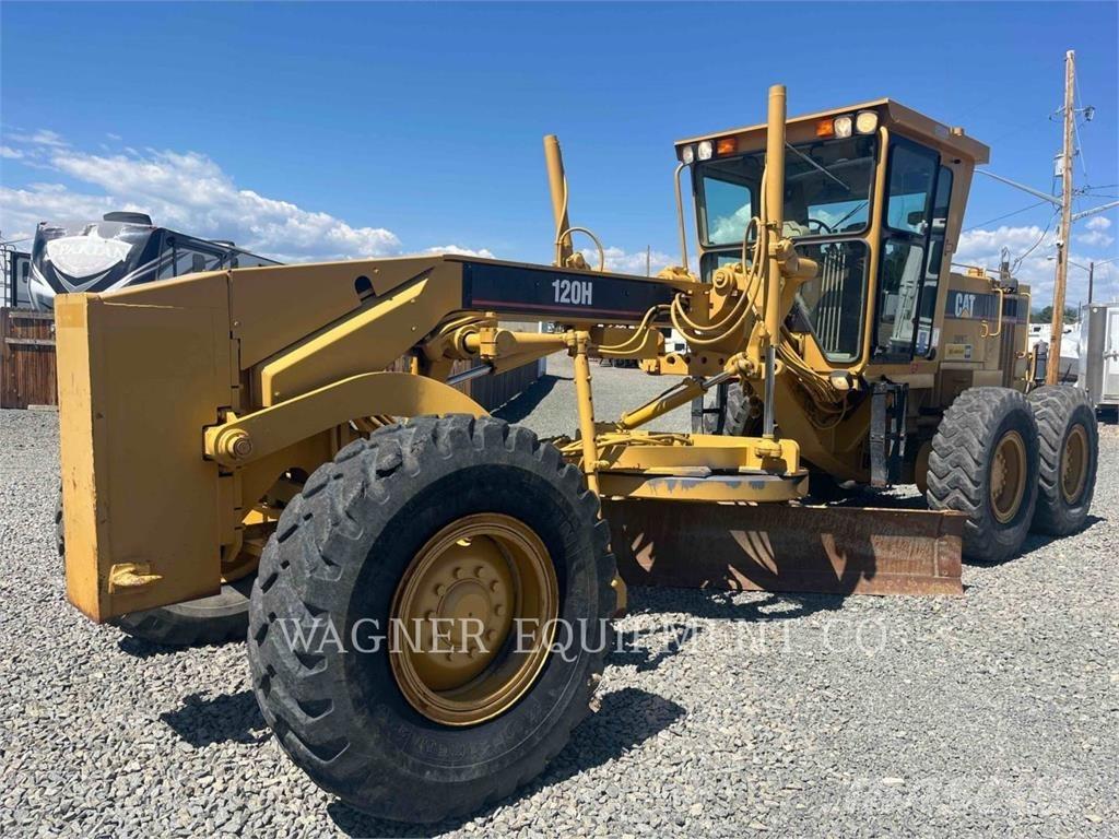 CAT 120H Tiehöylät
