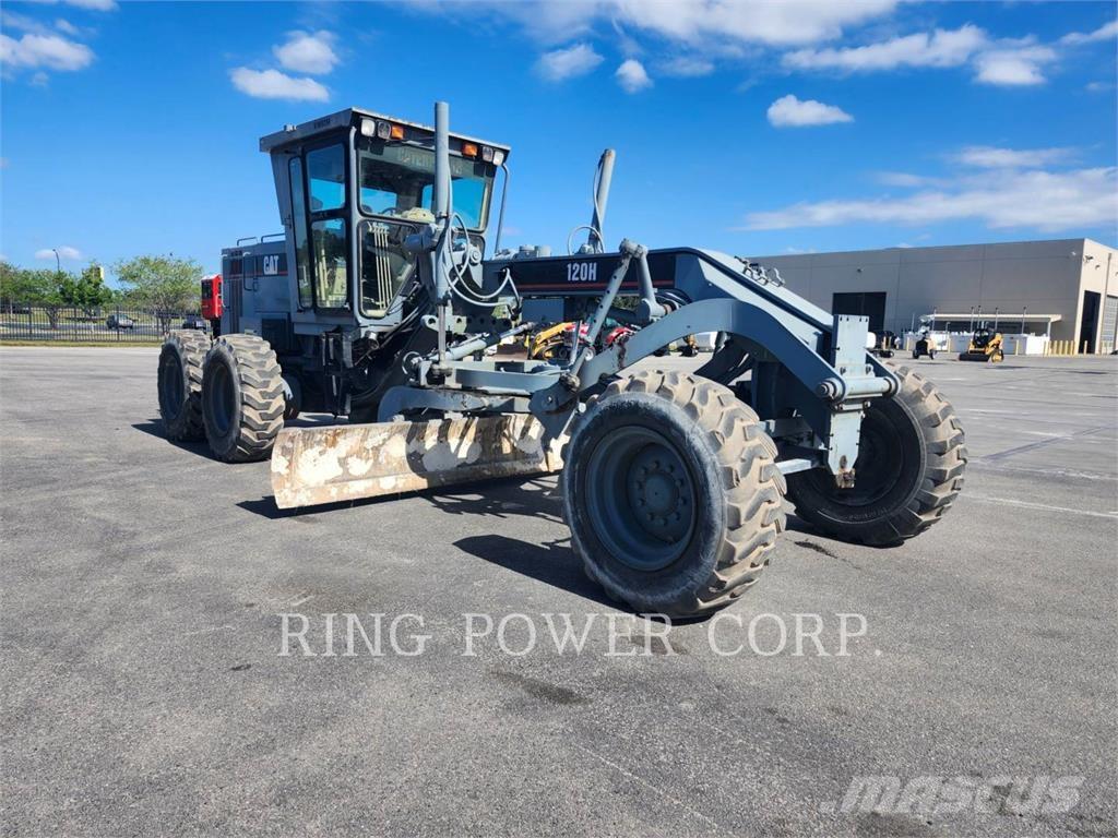 CAT 120H Tiehöylät