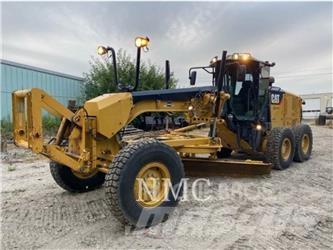 CAT 12M Tiehöylät