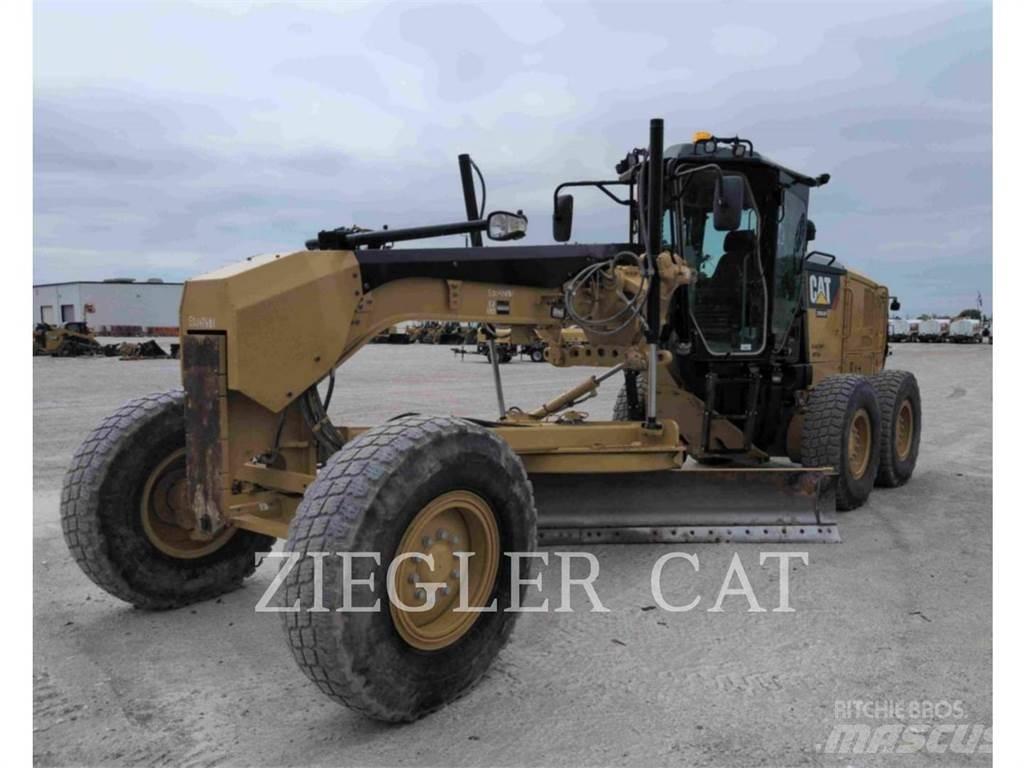 CAT 12M2 Tiehöylät