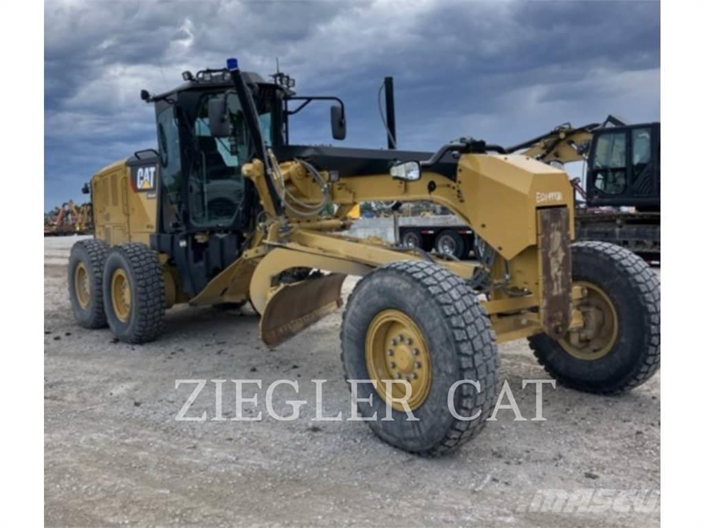 CAT 12M2 Tiehöylät