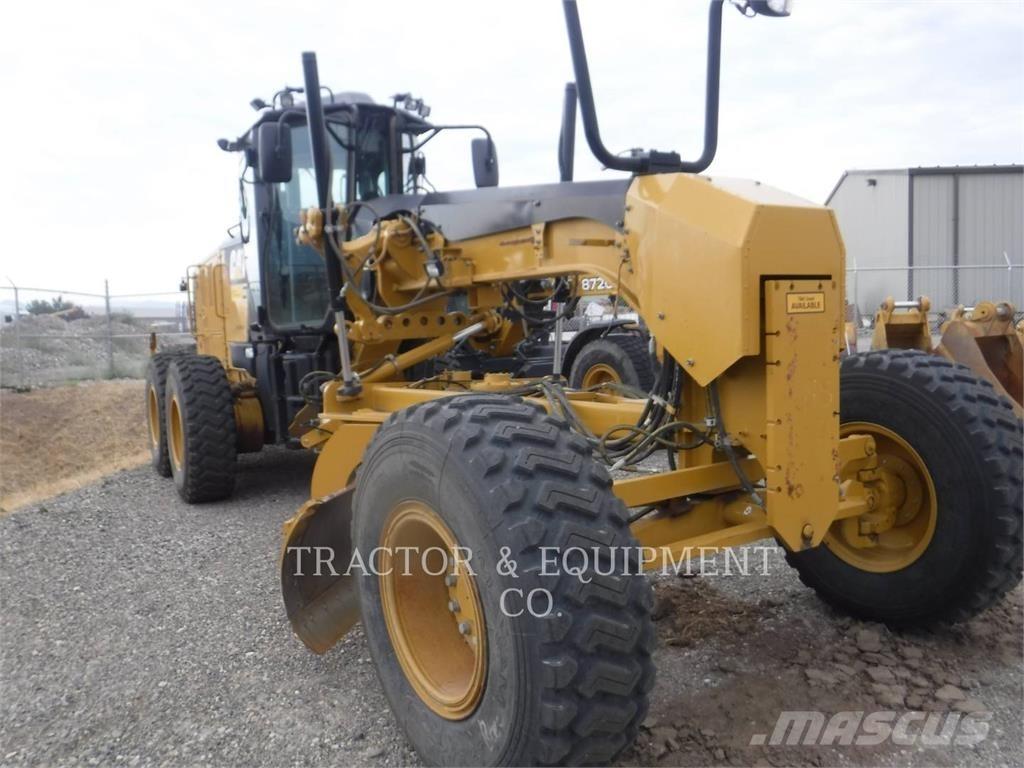 CAT 12M3 Tiehöylät