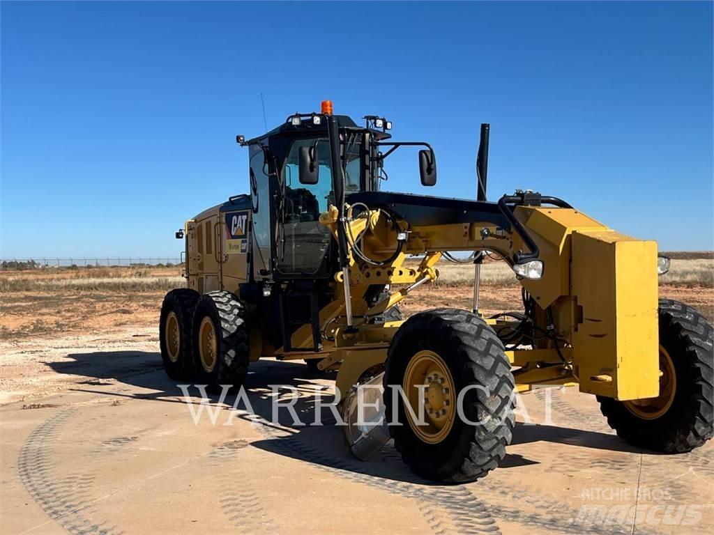 CAT 12M3 Tiehöylät