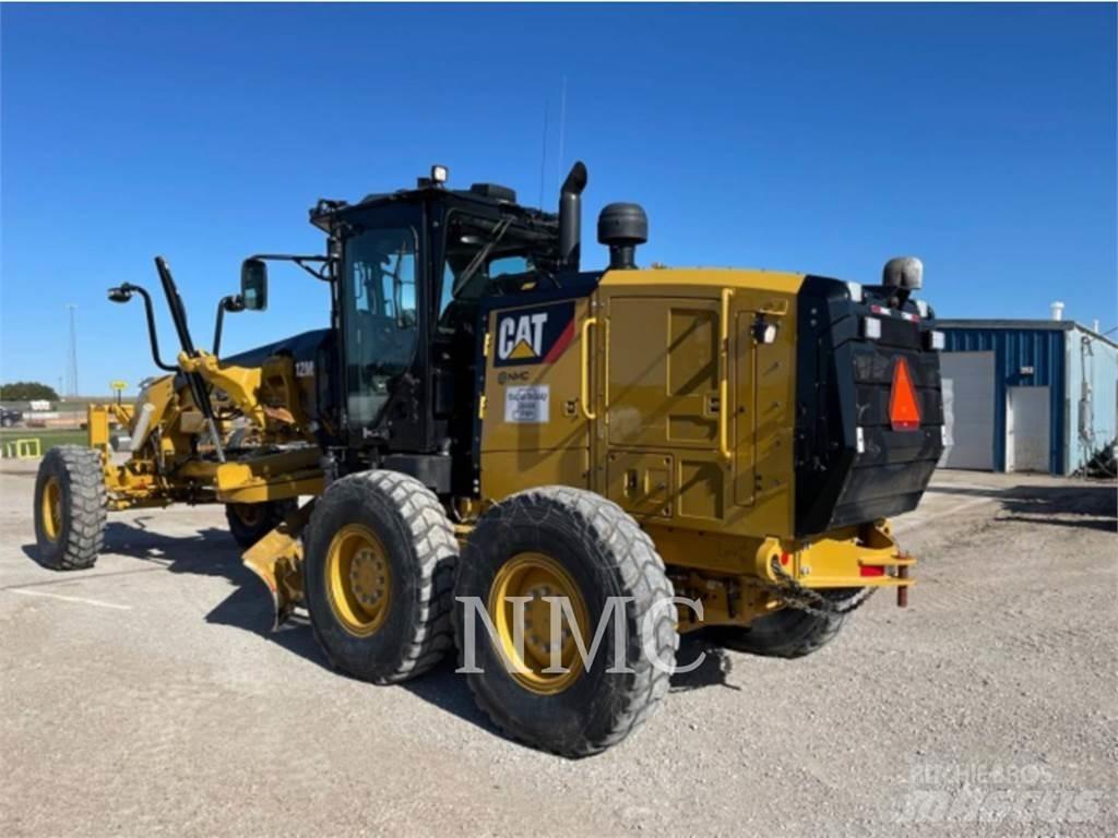 CAT 12M3 Tiehöylät