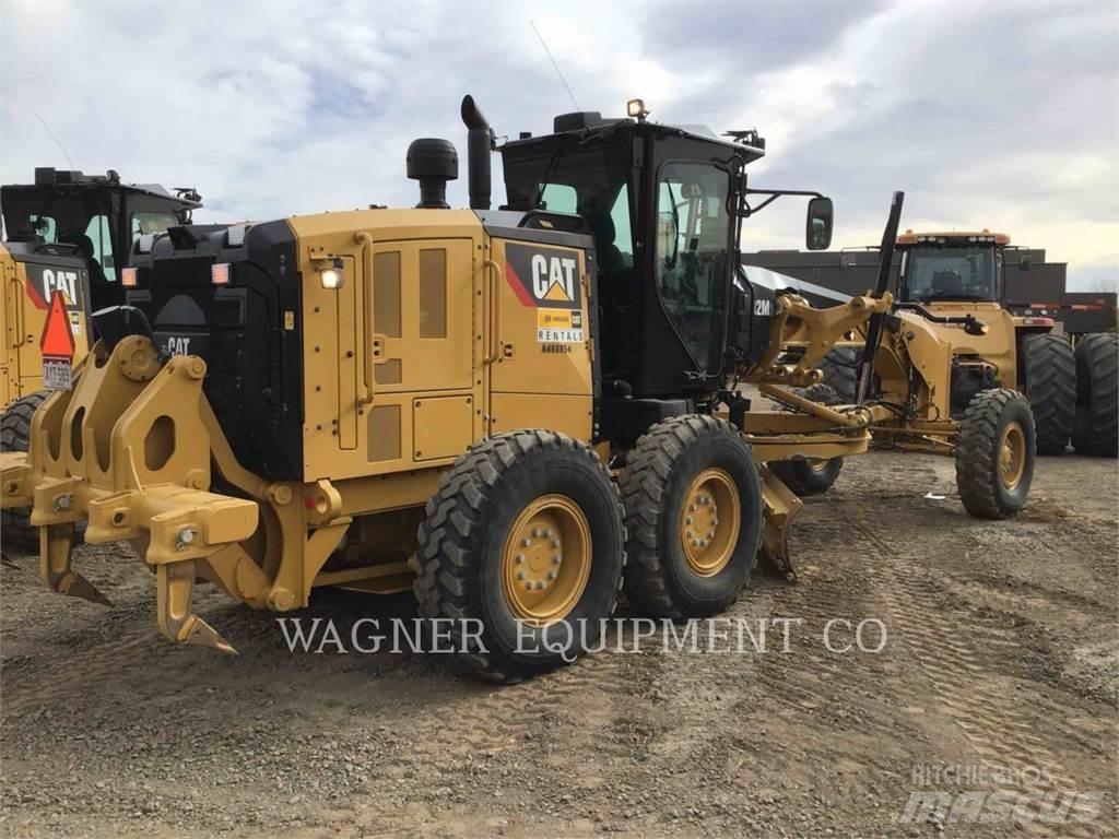CAT 12M3 Tiehöylät