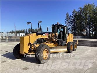 CAT 12M3 AWD Tiehöylät