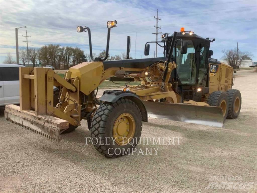 CAT 12M3AW Tiehöylät