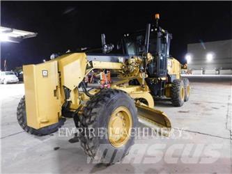 CAT 140-13 AWD Tiehöylät