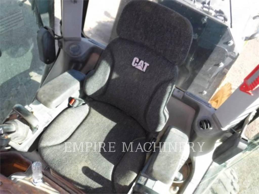 CAT 140-15 Tiehöylät