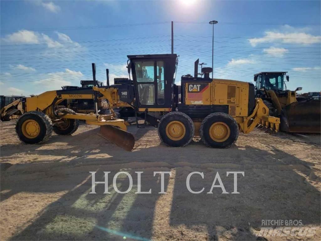 CAT 140 AWD Tiehöylät