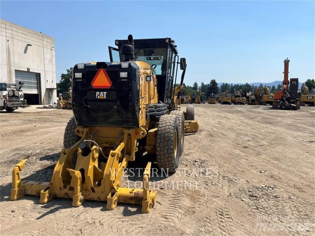 CAT 140 AWD Tiehöylät