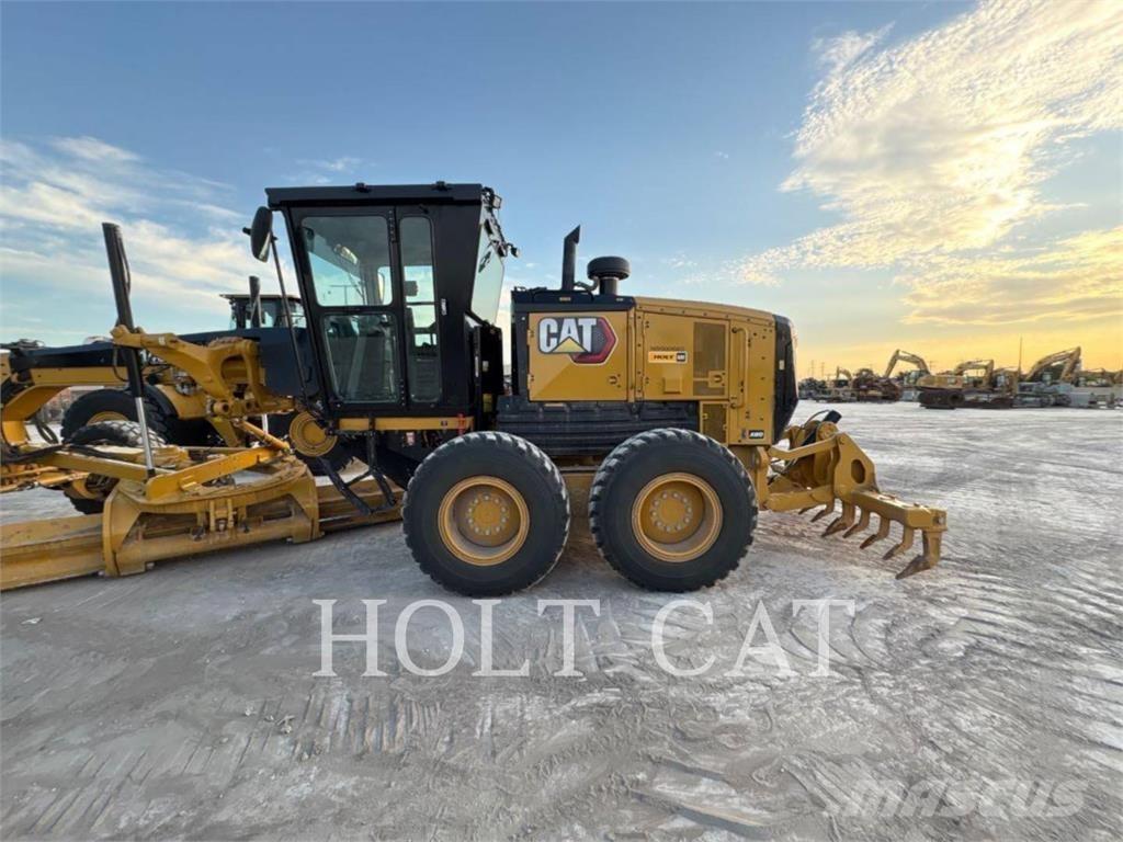 CAT 140 AWD Tiehöylät
