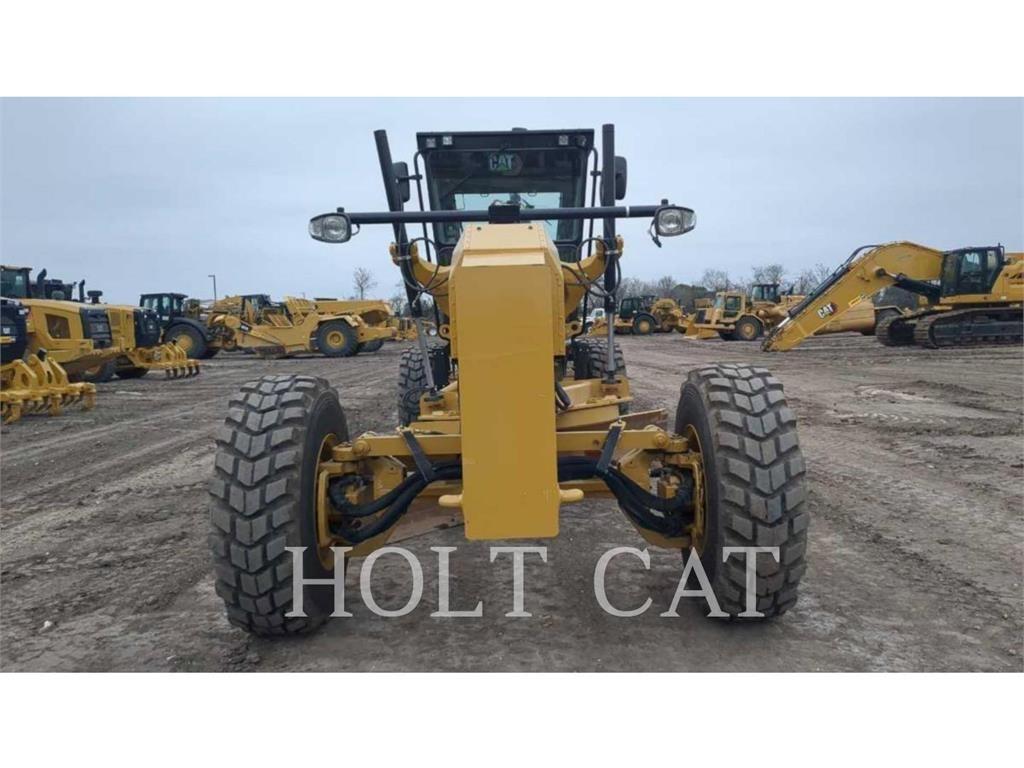 CAT 140 AWD Tiehöylät
