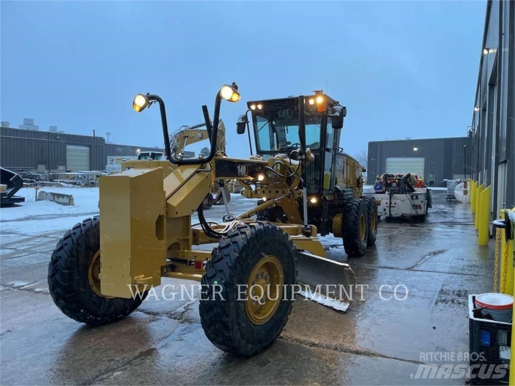 CAT 140 LVR Tiehöylät