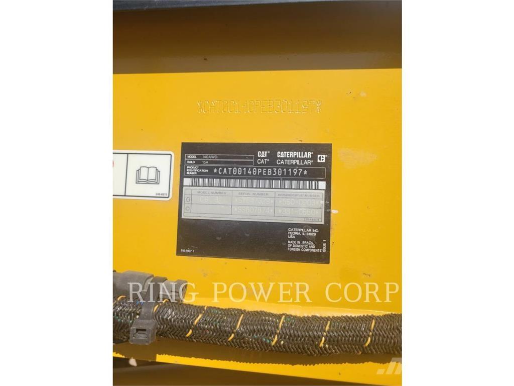 CAT 140AWD CS Tiehöylät