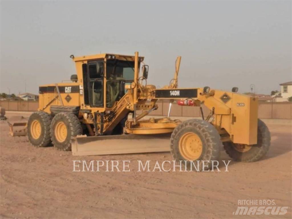 CAT 140H Tiehöylät