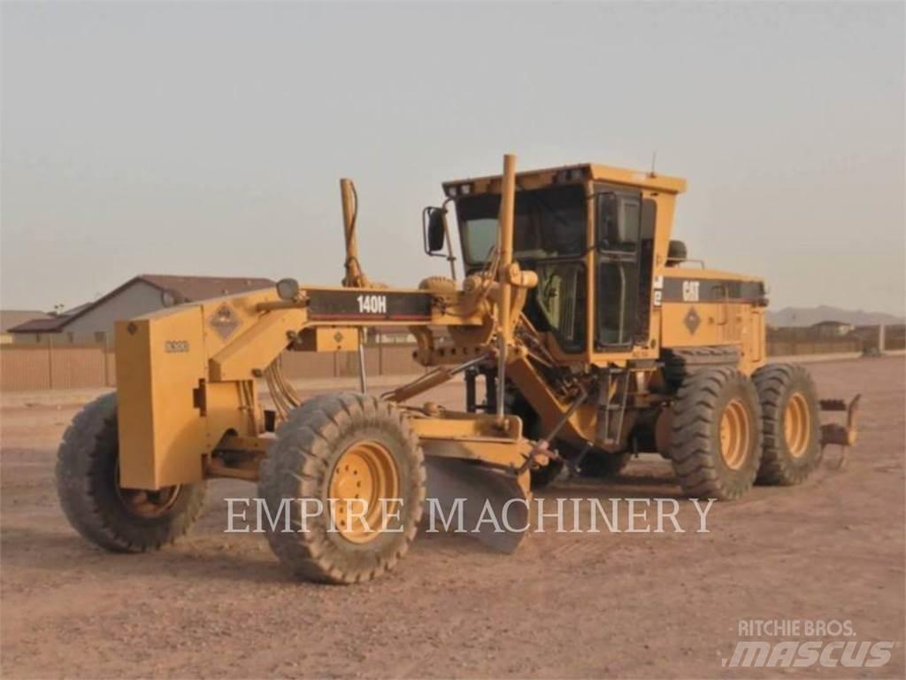 CAT 140H Tiehöylät