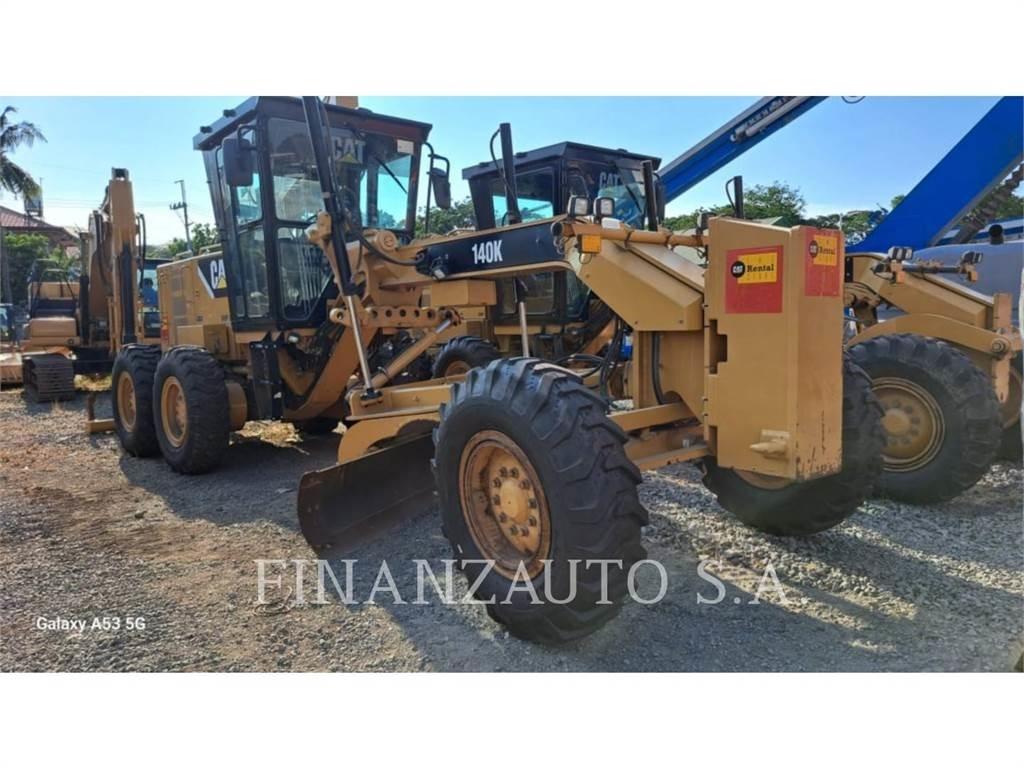CAT 140K Tiehöylät