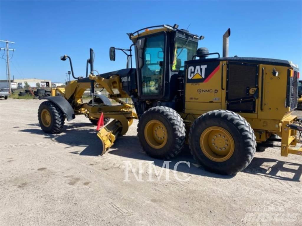CAT 140M Tiehöylät