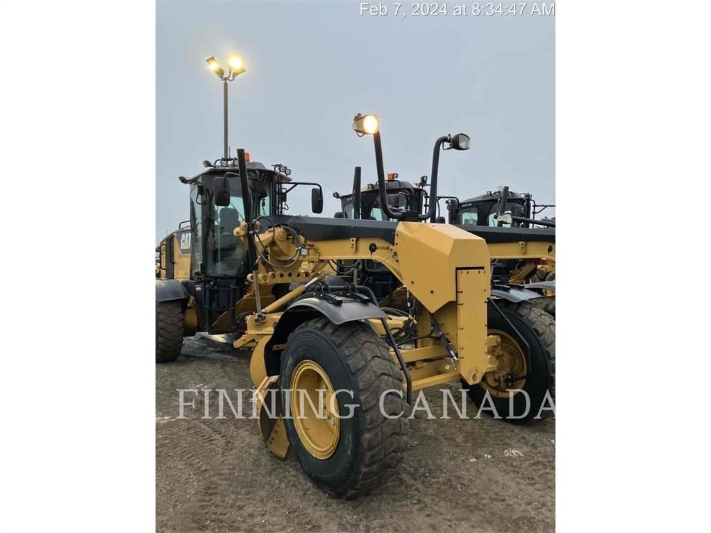 CAT 140M Tiehöylät