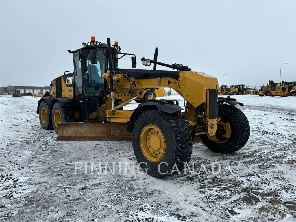 CAT 140M Tiehöylät