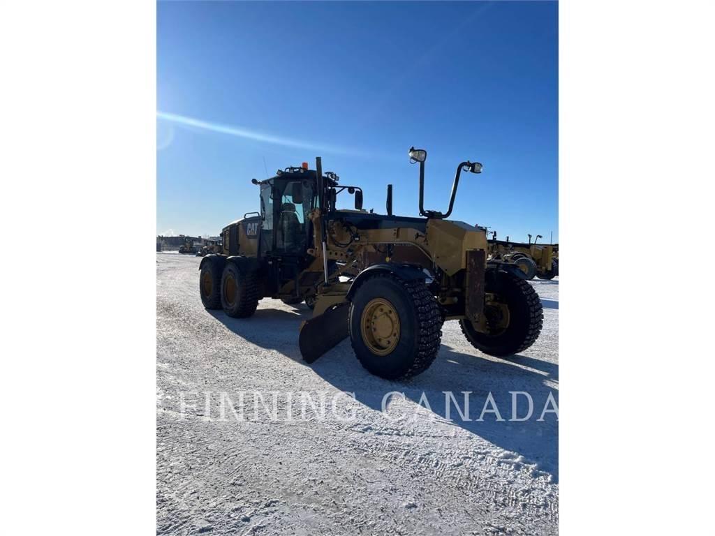 CAT 140M Tiehöylät